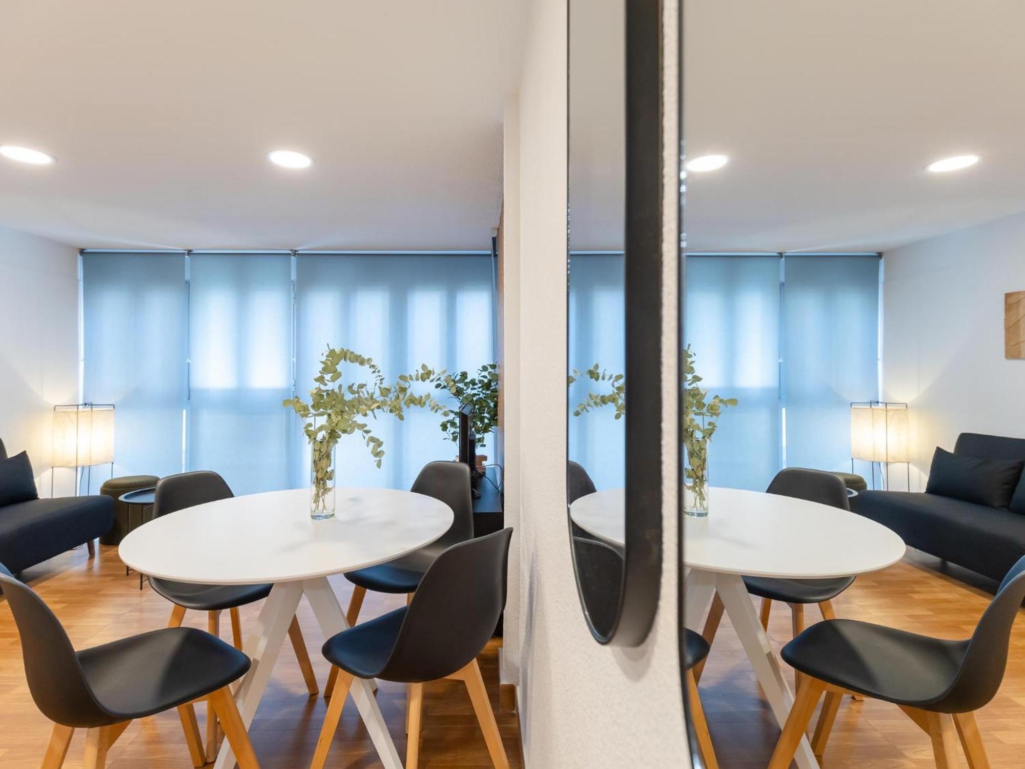 Loft Teatro ~ Alicante Luaran gambar